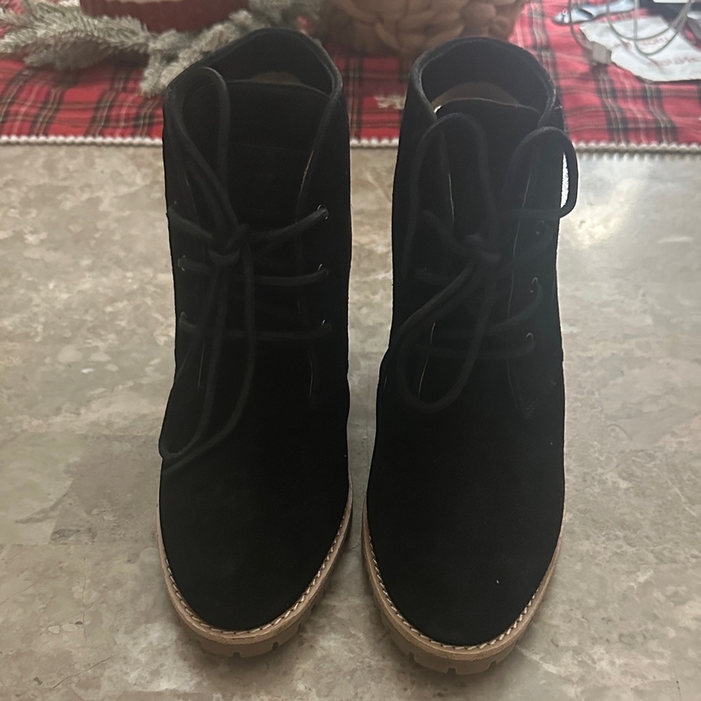 Coach Black Lace Up Boots with Tan Sole